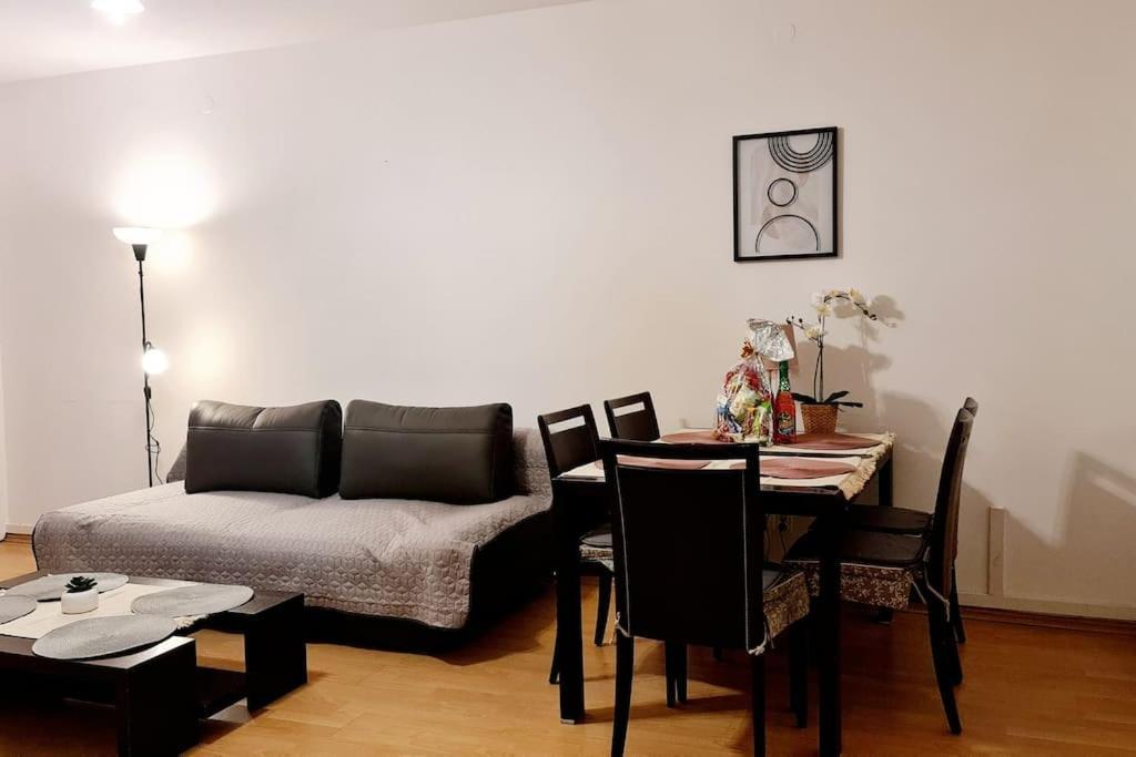 Przestronny 3 Sypialnie Na Filipa Apartament